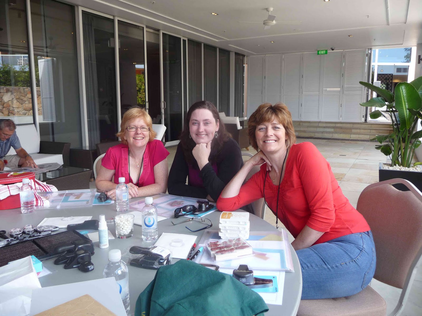 [Blogg_classP1010475.jpg]