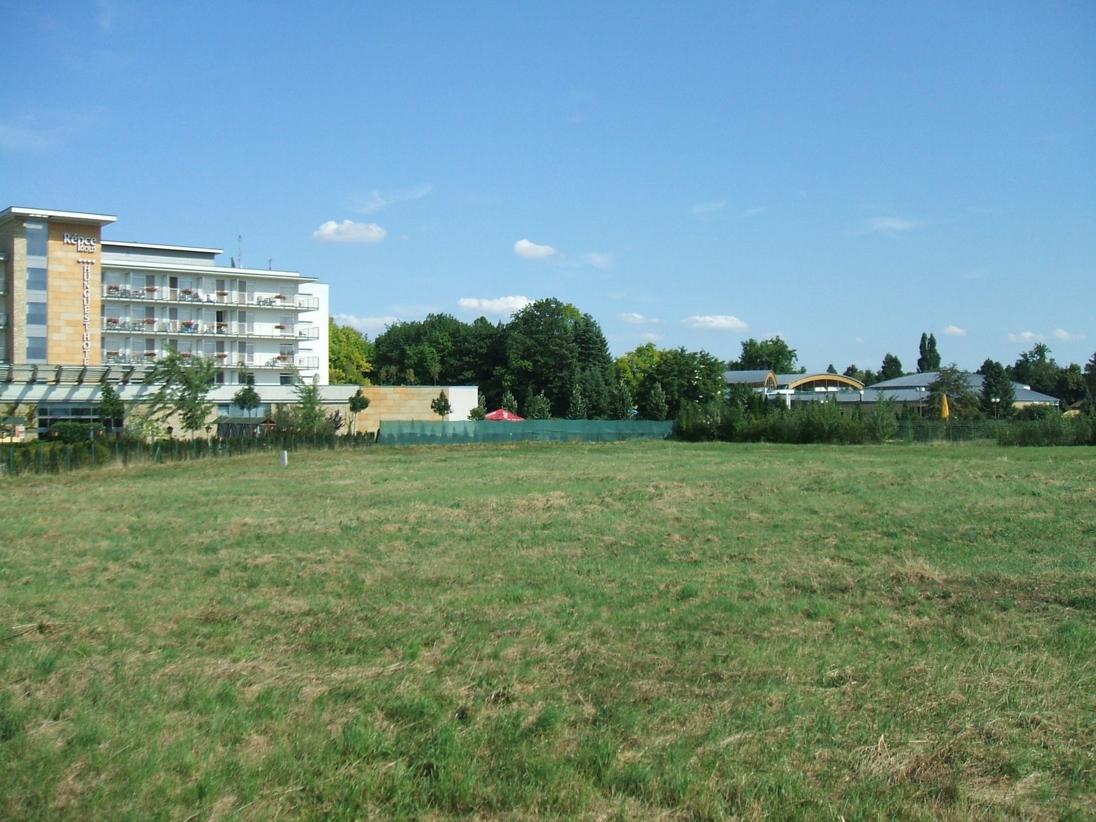 [DSCF1051.JPG]