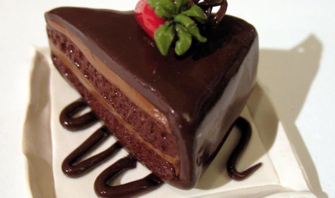 Cynthia DiBlasi Dad is GREAT! Gives us the CHOCOLATE CAKE!