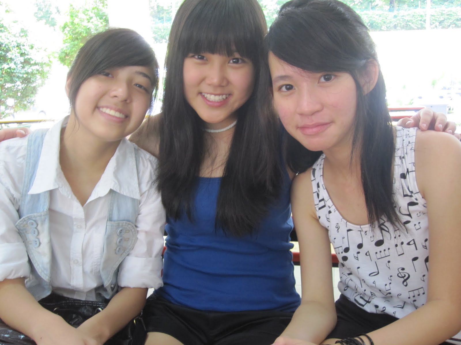 [IMG_9912.JPG]