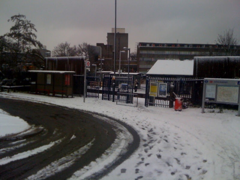 Southeastern trains turned off and tuned out. The Kidbrooke Kite