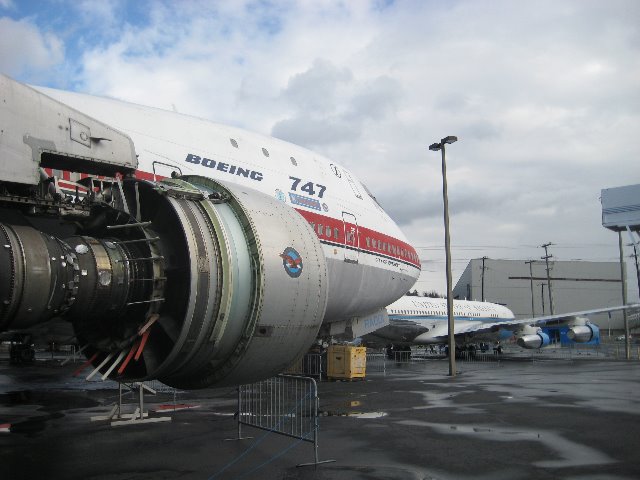 [first_747.jpg]