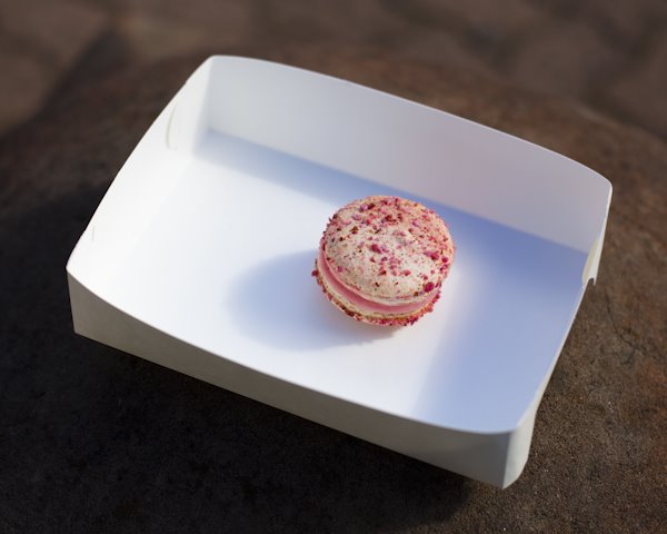 [macaron.jpg]