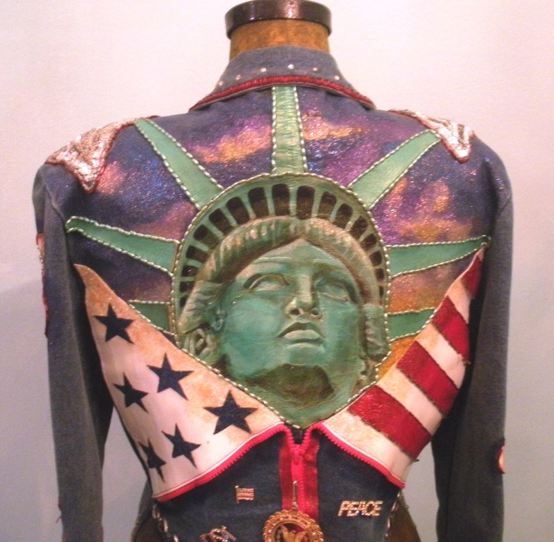 [jacket15.JPG]
