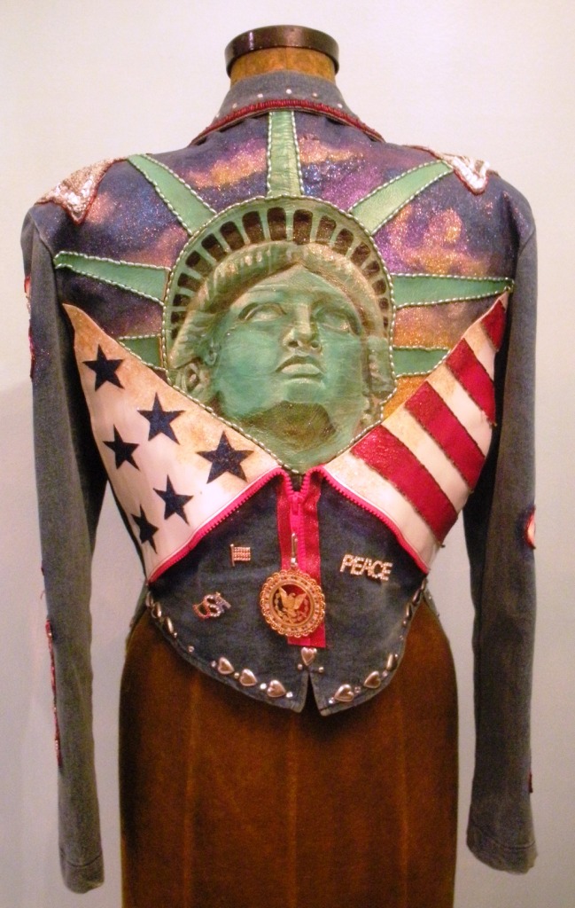 [jacket11.JPG]