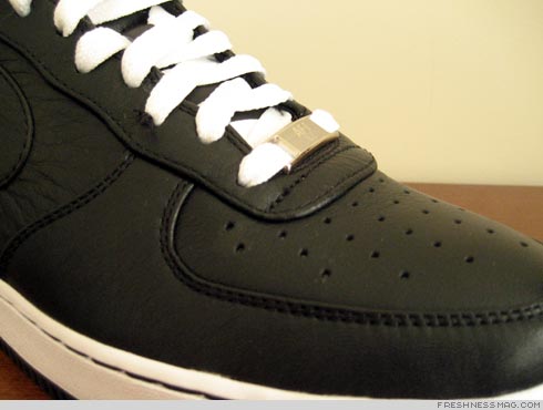 [air_force_1_polka_blk_004.jpg]