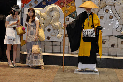 the cultural clash between two companies Culturally integrating the ultimate outcome is the clash of two companies without freeing up the economies of scale type and culture of the company. the cultural clash between two companies Culturally integrating the ultimate outcome is the clash of two companies without freeing up the economies of scale type and culture of the company.