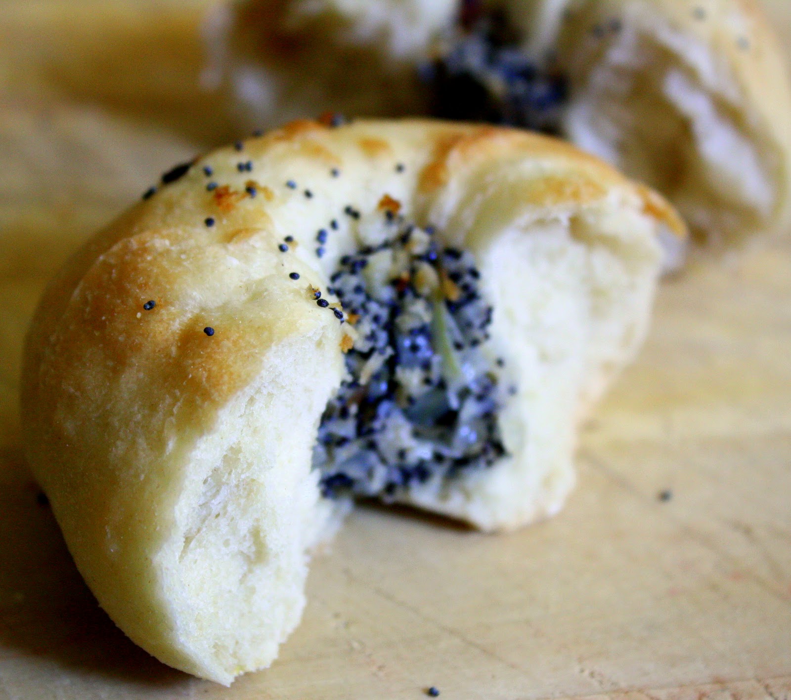 Jane's Sweets & Baking Journal Leave the Bagel . . . Take the Bialy!