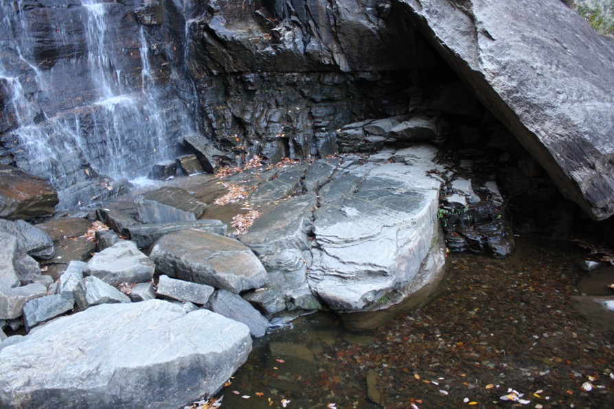 Julie's State Parks Chimney Rock State Park (Bat Cave NC)