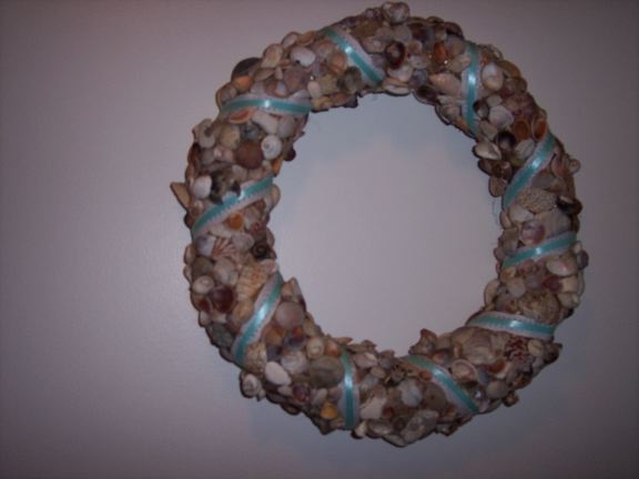 [shell+wreath.jpg]