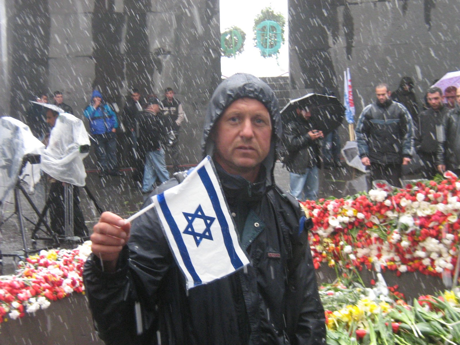 [אני+ישראלי+זוכר.JPG]