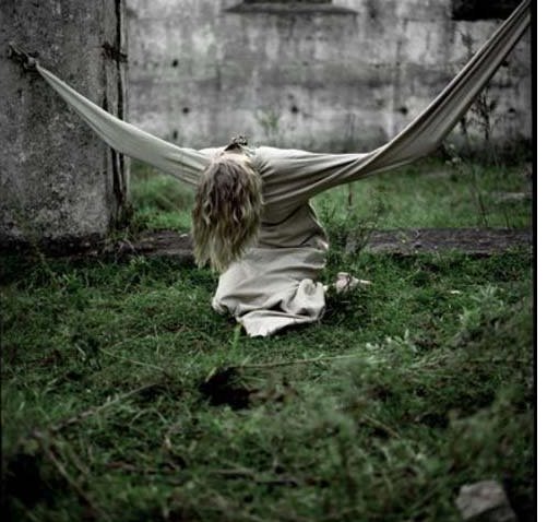[sin+alas.bmp]