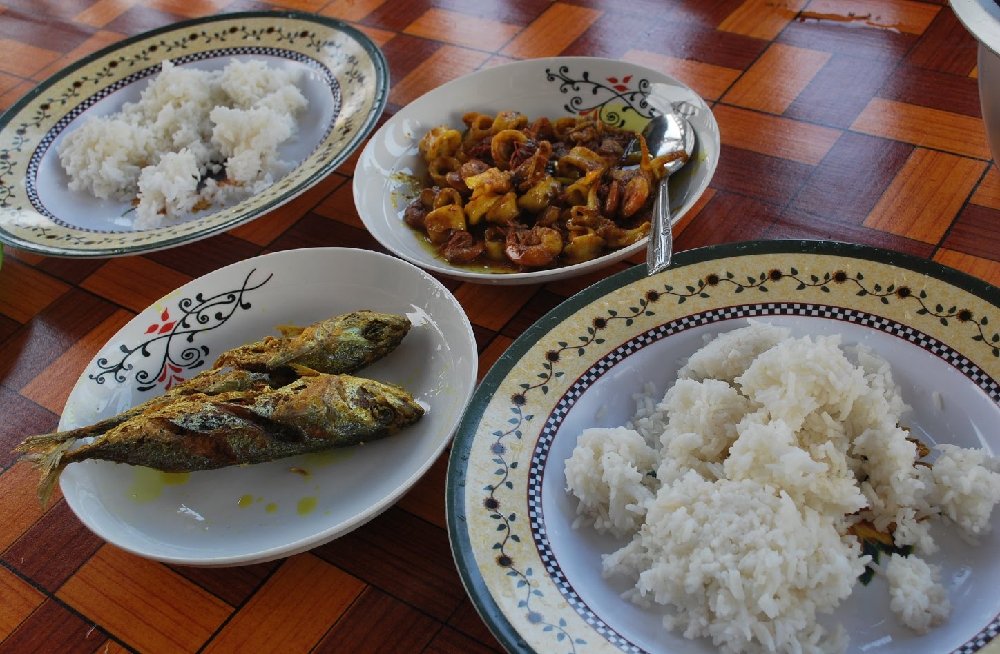 food MANIA Masak2 D'sangkar Kelong, Telok Gong