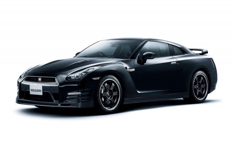 Gambar Mobil Nissan GTR SpecV 2012 To improve abrasion resistance and 