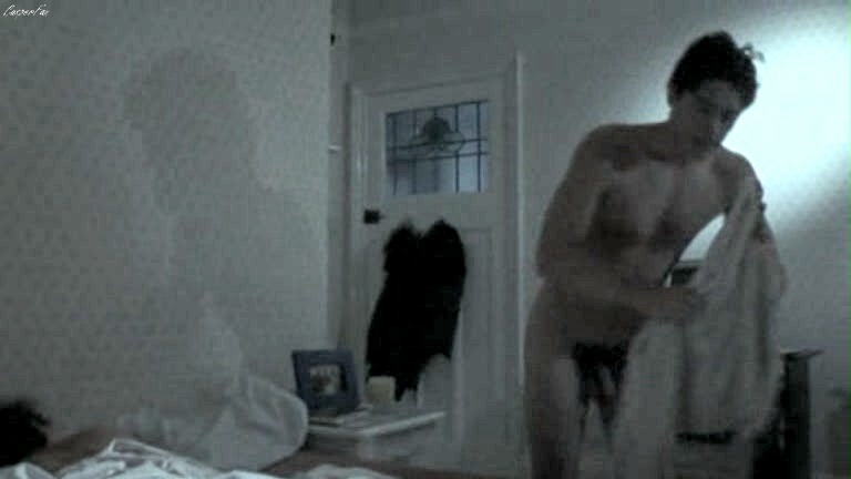 [AdamFly1q.JPG]