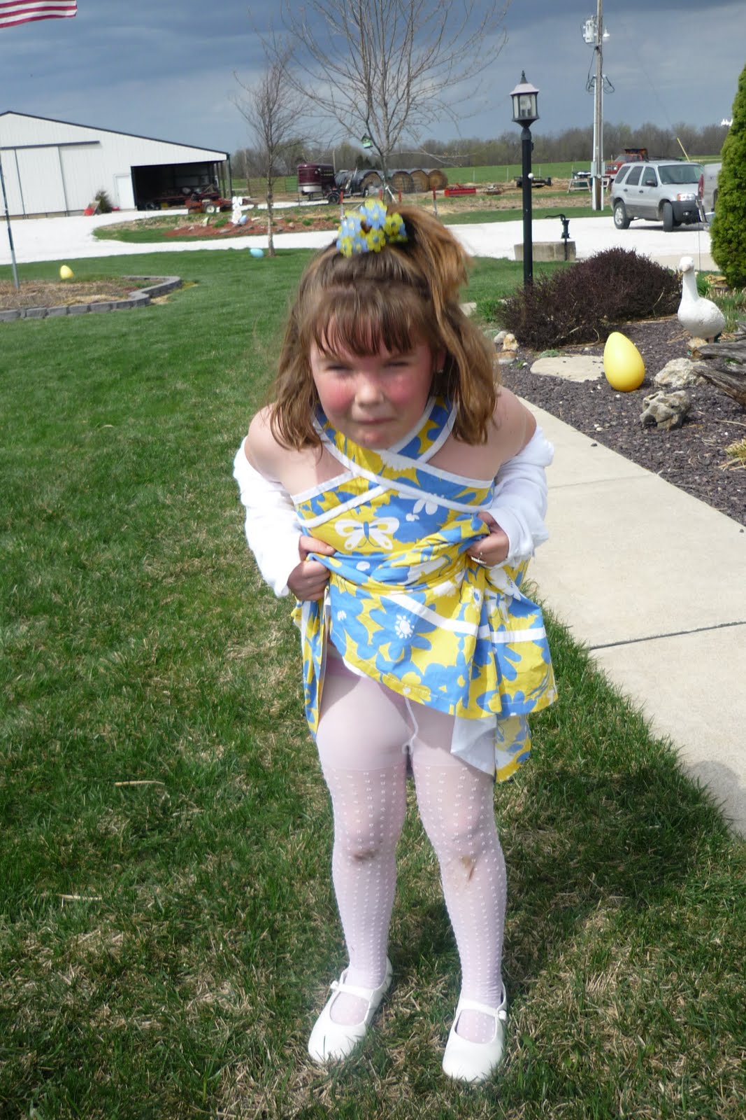 The Freymuth's Competitive Easter Egg huntin!!!