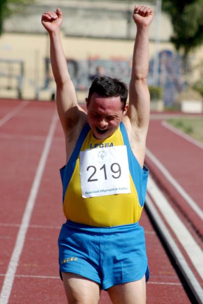 [velocista_al_traguardo.jpeg.jpg]