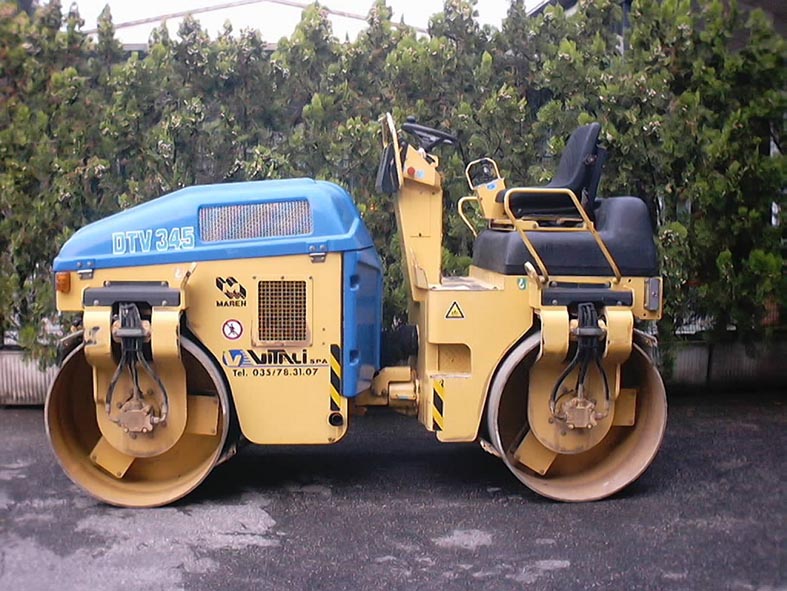 [em+rullo+elfo+usato+canzianimacchine.jpg]