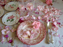 Rosas en el comedor
