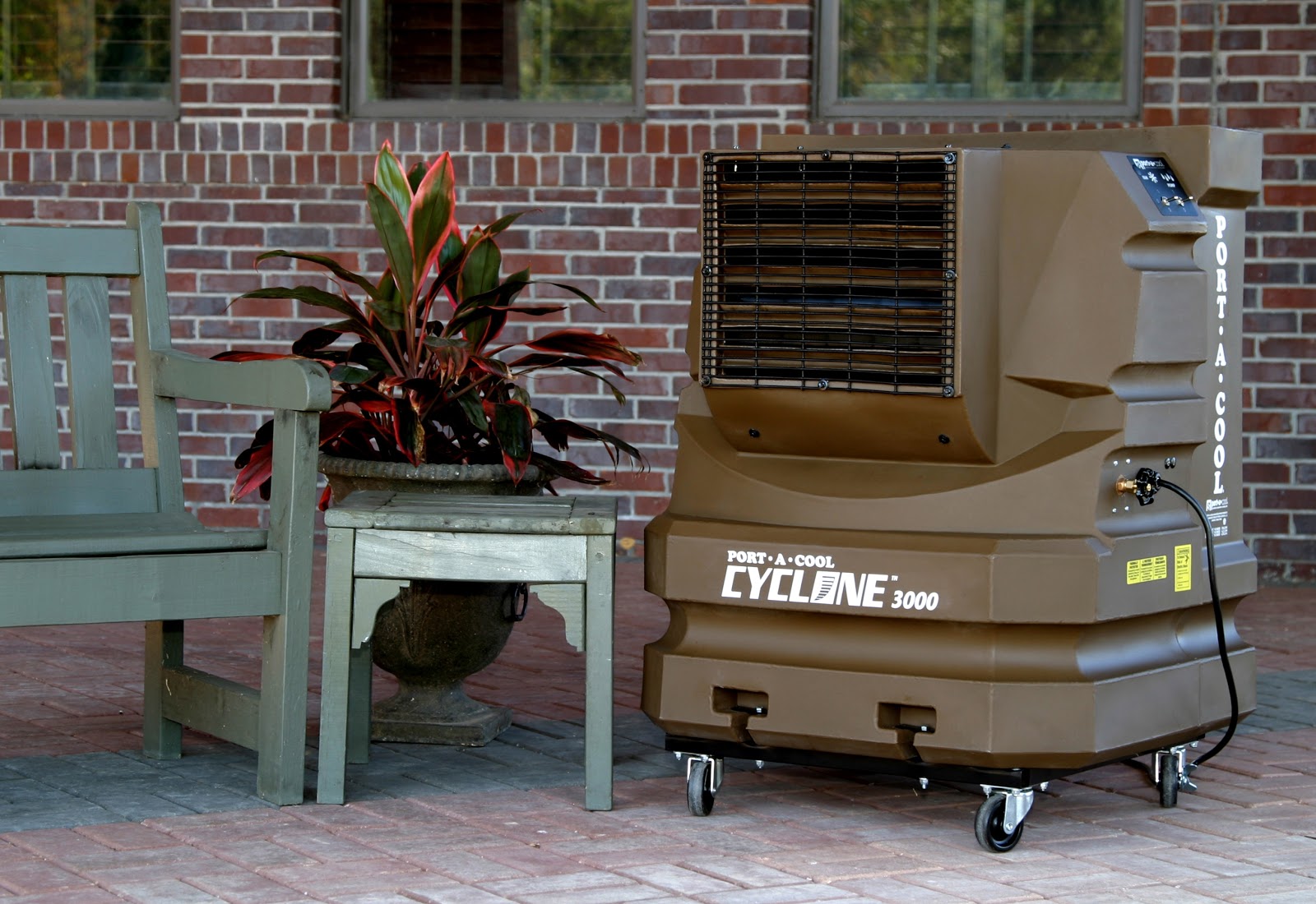 PORTABLE ENVIRONMENTALLYFRIENDLY COOLERS Direct and indirect
