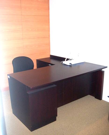 Meja Kantor Meja Kantor