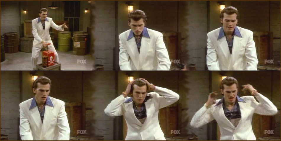 [ashton+kutcher+that+70s+show+bald+outing.jpg]