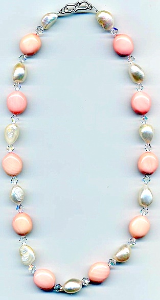 [precious+babe+pearl+&+pink+shell+choker.JPG]