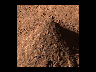 NASA Phoenix Mission Conducting Extended Activities on Mars