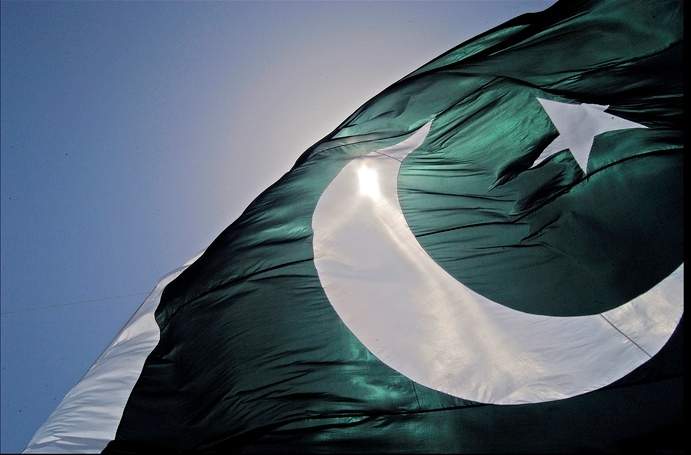 pakistan wallpapers. Pakistani Flag wallpaper 3