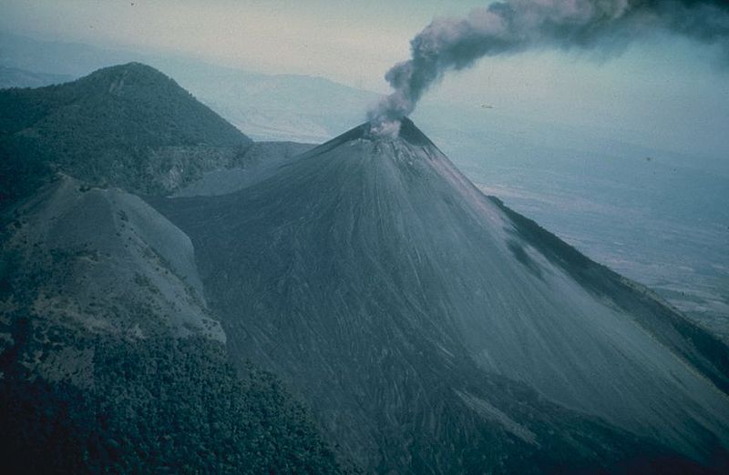 Pacaya_volcano.jpg