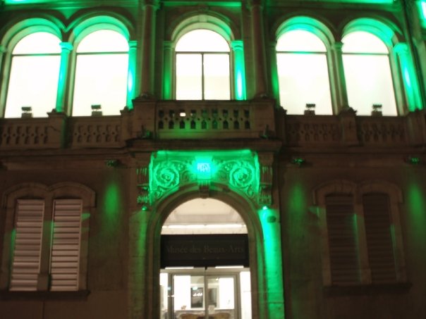 [4416_503896567031_195000084_30121585_1169668_n.jpg]