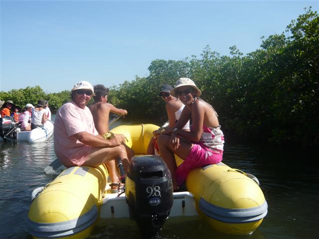 [P1120958+(Small).JPG]