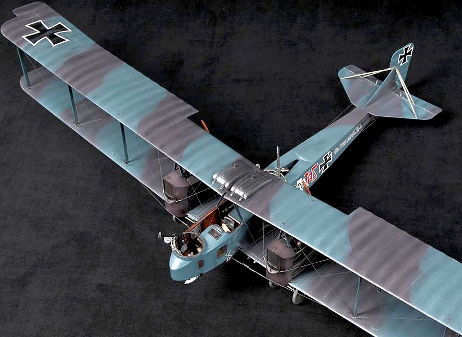 Scale Model News GOTHA HEAVY BOMBER THUNDERS OVER FROM WINGNUT WINGS