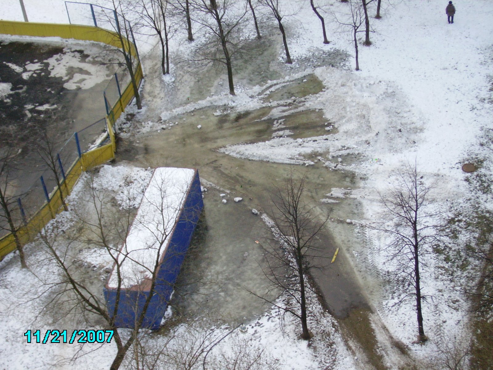 [PICT0132.JPG]