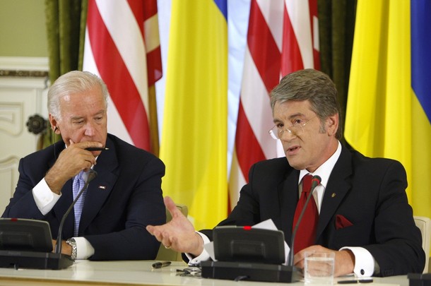 [biden+ukraine.jpg]