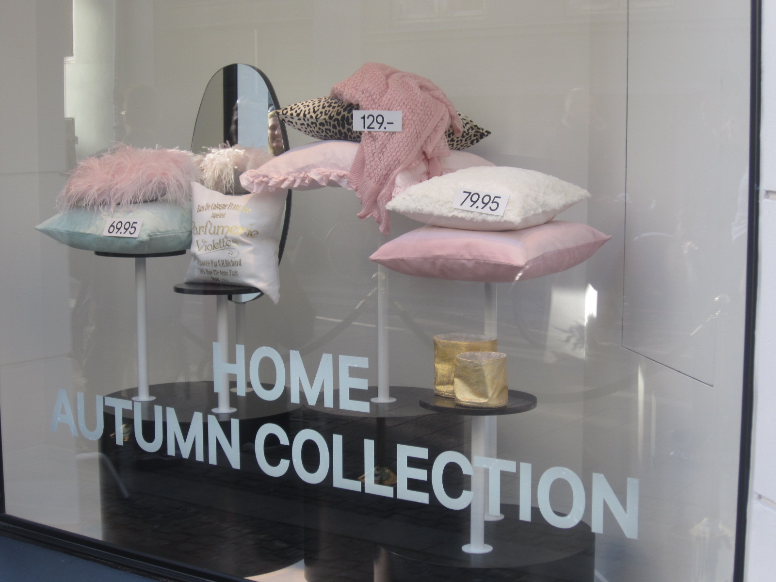 Hm Home Collection