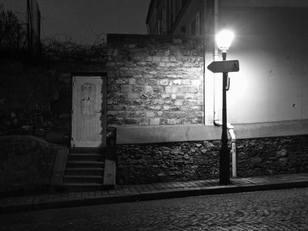 [brassai_nv2.bmp]