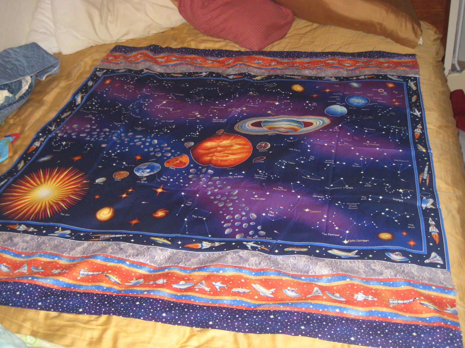 MacMacMoo Designs Solar System Quilt