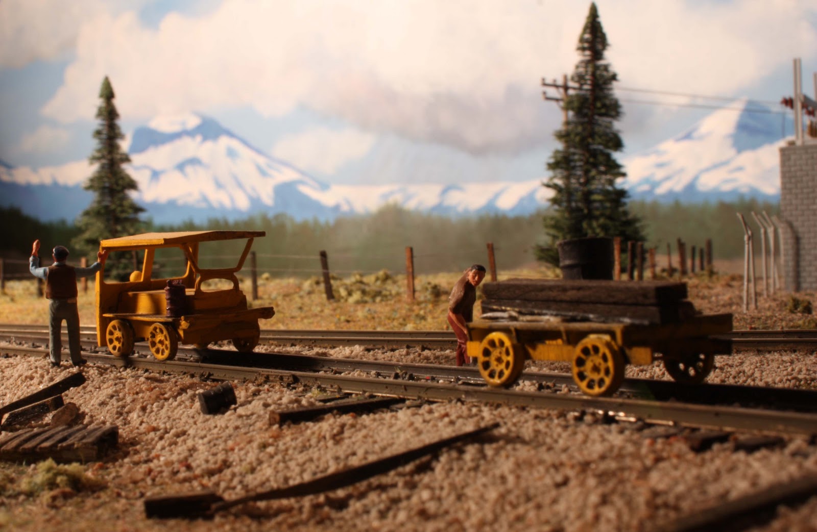 [Image: Redmond+Shelf+236.jpg]