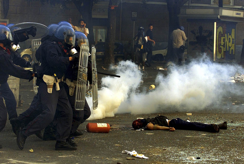 [2001C.jpg]
