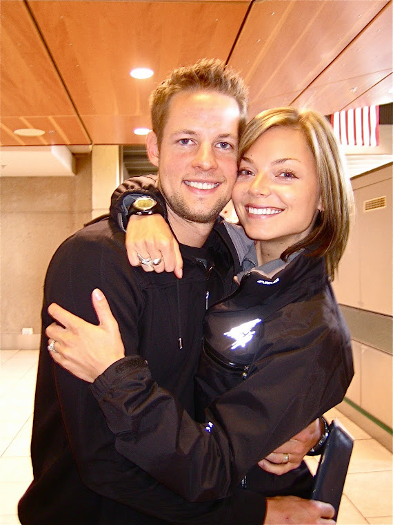 Kate n Nate at the Calgary Airport September 2008