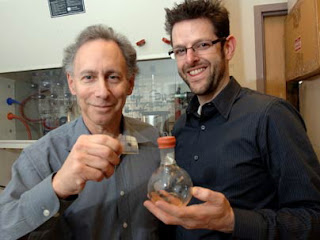 MIT Institute Professor Robert Langer and faculty member Jeffrey Karp
