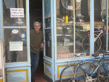 my bike shop man in Le Bugue