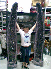 Giant Amethyst Cave taller than Ryan