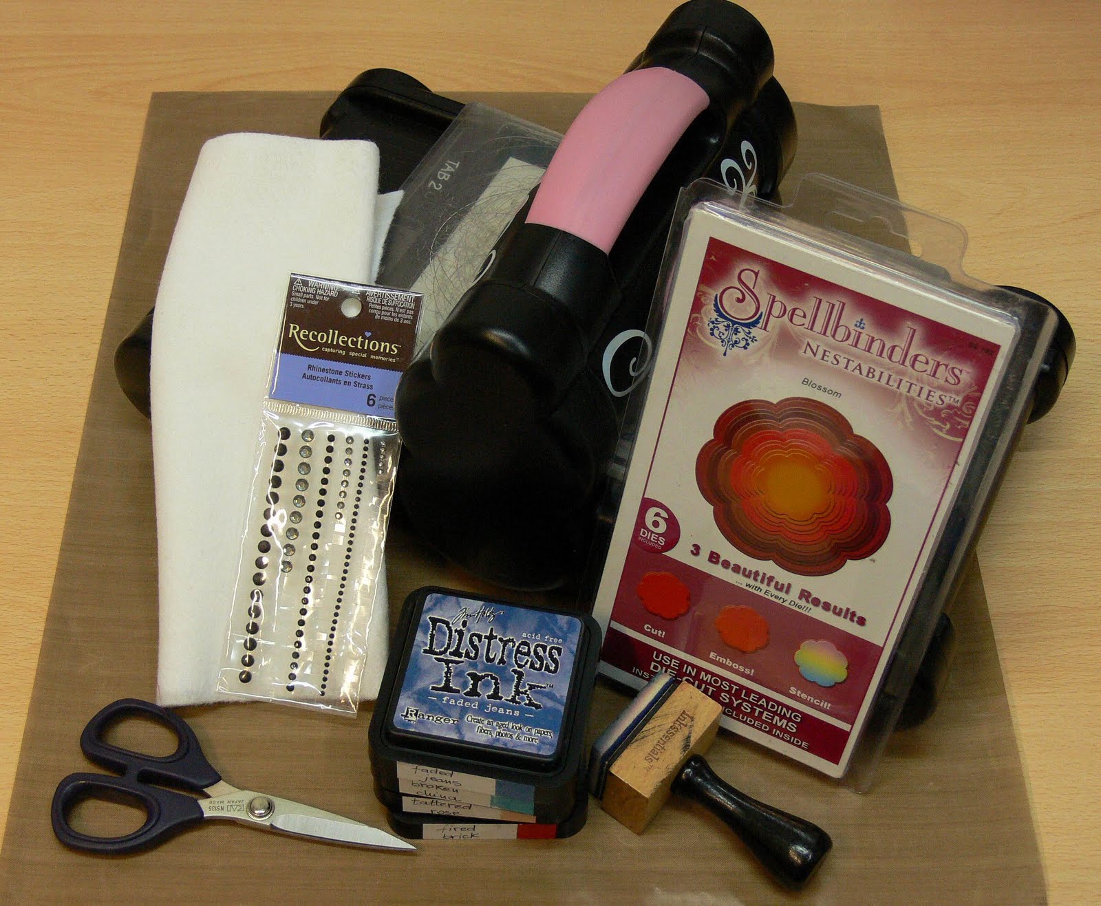 [tutorial+materiali.jpg]