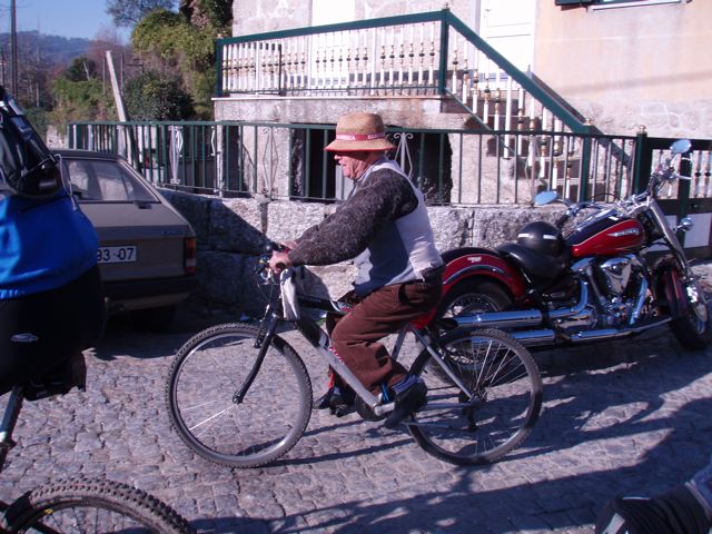 [PC260065.jpg]