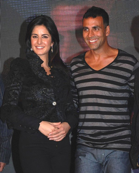 http://3.bp.blogspot.com/_TiCO8op_NpI/TC74FpT0yeI/AAAAAAAAOcg/5-YddzyIkBM/s1600/Singh+Is+Kinng+Sequel+2+on+going+with+Katrina+Kaif+and+Akshay+Kumar2.jpg