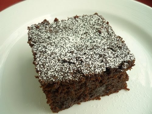 One Dozen Eggs: No Dye Red Velvet Cake? Can it be true?