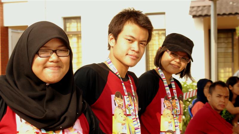 [DSC00923+(Medium).JPG]