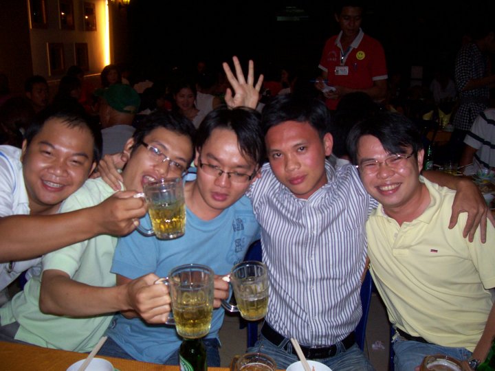 [24503_361017063816_799523816_3406954_1486194_n.jpg]